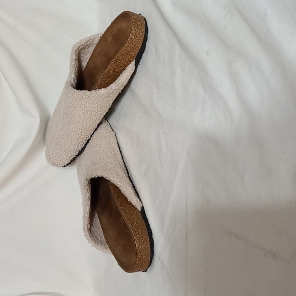 Nicole Miller Cream Fuzzy Mules - Picture 5 of 8